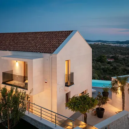 Luxury - Sea La Vie Holiday home *