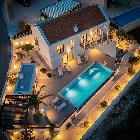 Holiday home Luxury - Sea La Vie *