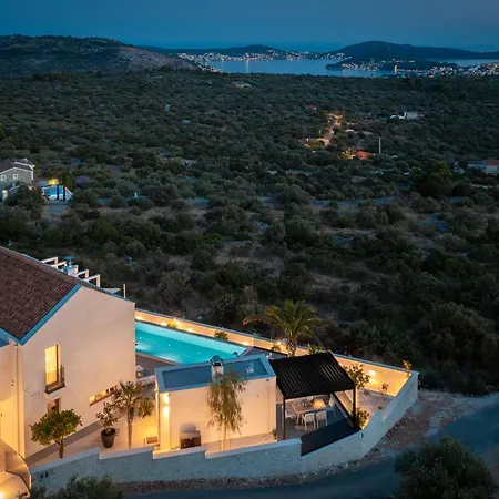 Holiday home Luxury - Sea La Vie *