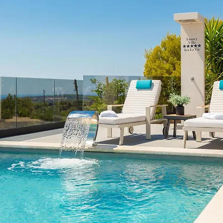 Luxury - Sea La Vie *