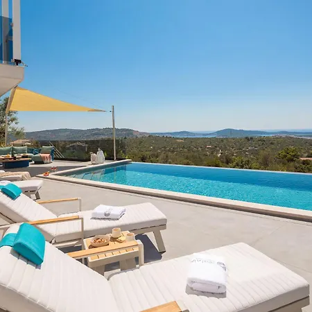 Holiday home Luxury - Sea La Vie *