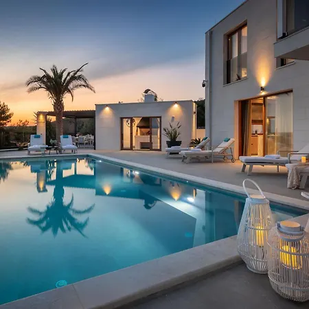 Holiday home Luxury - Sea La Vie *