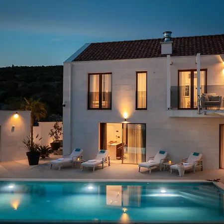 Luxury - Sea La Vie Holiday home