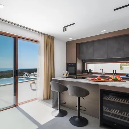 Luxury - Sea La Vie Holiday home *